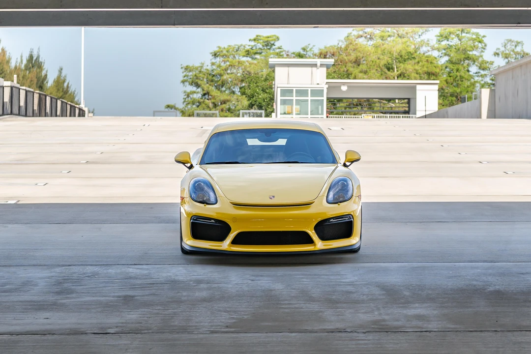 2016 Porsche 981 Cayman GT4 - Image 7 of 31