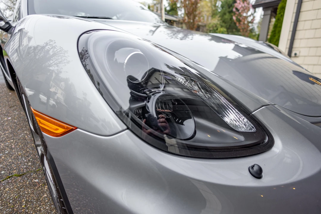 2016 Porsche 981 Cayman GT4 - Image 9 of 31
