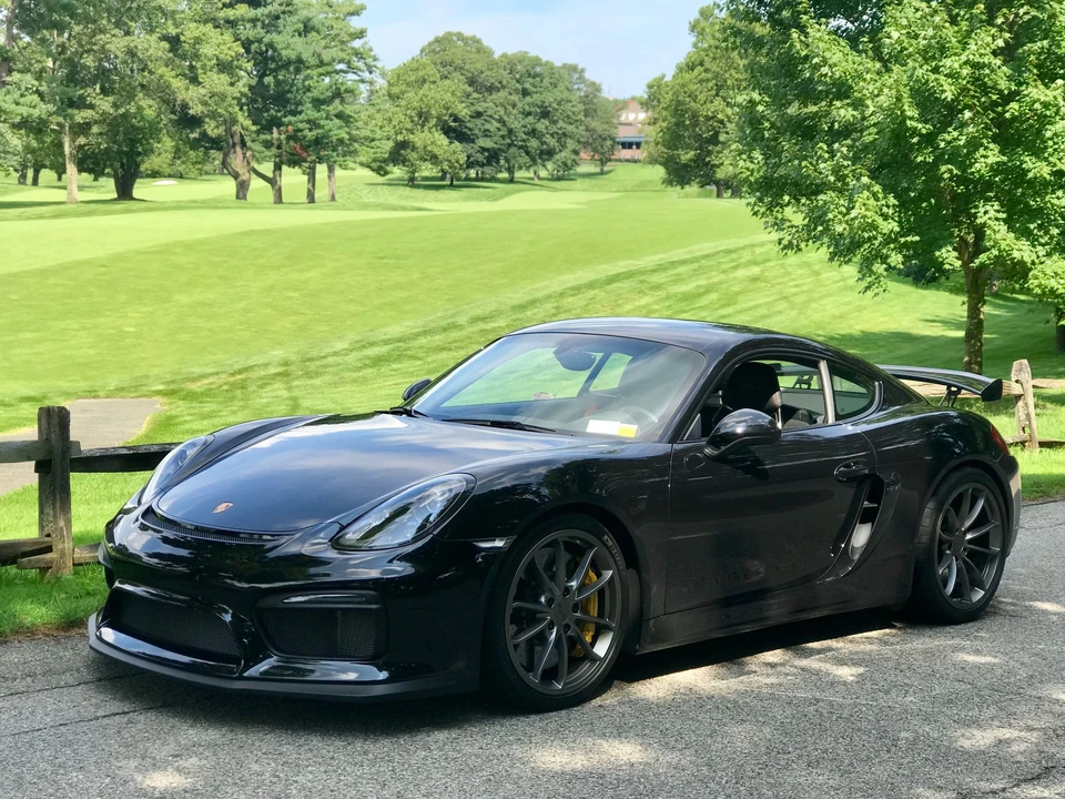 2016 Porsche 981 Cayman GT4 - Image 3 of 9