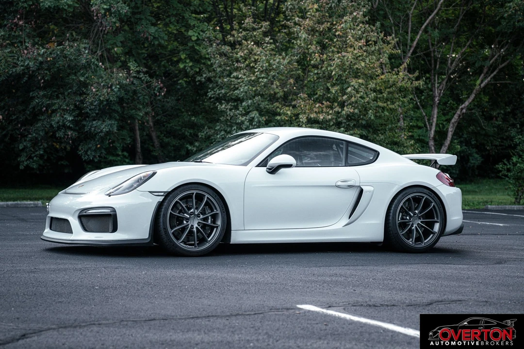 2016 Porsche 981 Cayman GT4 - Image 7 of 31