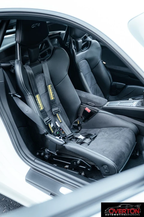 2016 Porsche 981 Cayman GT4 - Image 22 of 31