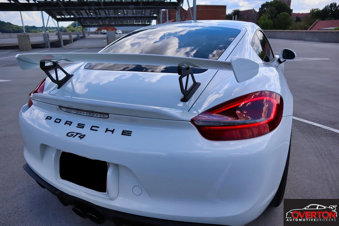 2016 Porsche 981 Cayman GT4 - Image 5 of 17