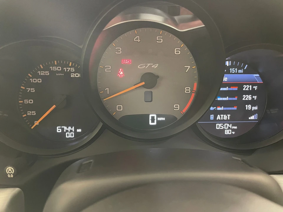 2016 Porsche 981 Cayman GT4 - Image 11 of 14