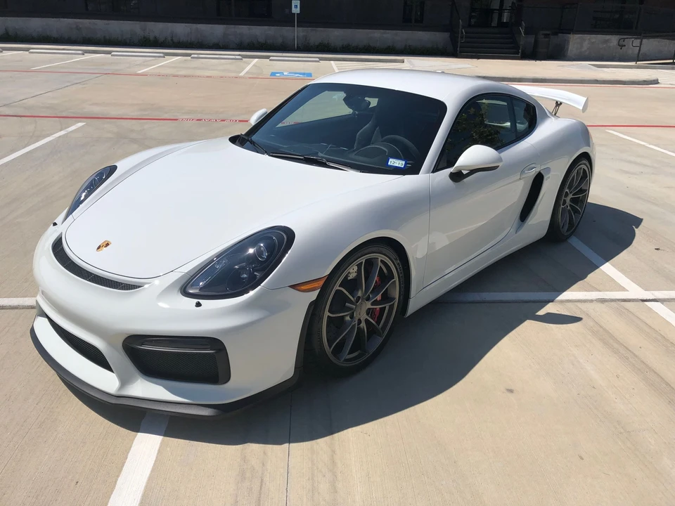 2016 Porsche 981 Cayman GT4 - Image 2 of 14