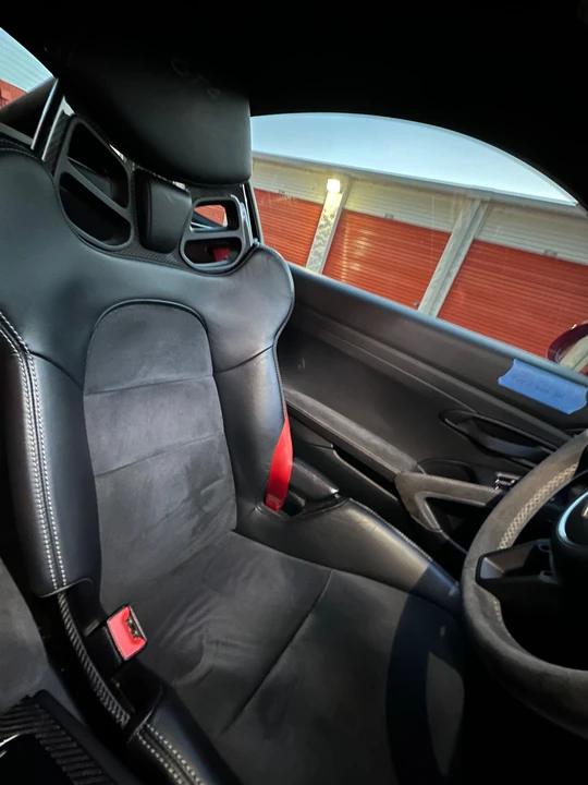 2016 Porsche 981 Cayman GT4 - Image 17 of 18