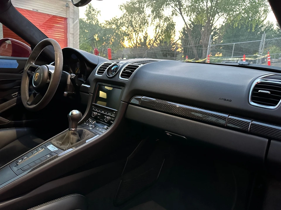 2016 Porsche 981 Cayman GT4 - Image 18 of 18