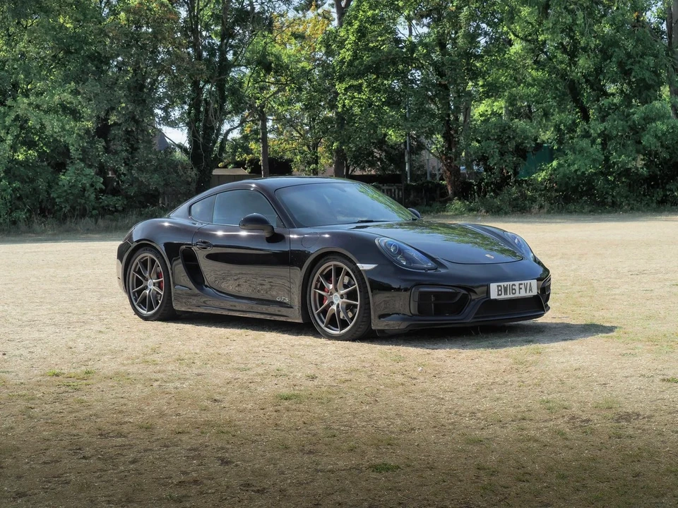 2016 Porsche 981 Cayman GTS - Image 24 of 31