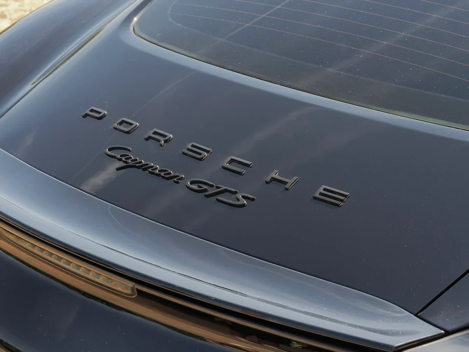 2016 Porsche 981 Cayman GTS - Image 10 of 31