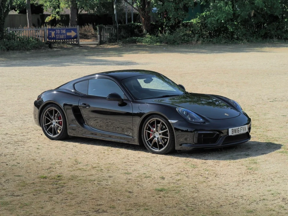 2016 Porsche 981 Cayman GTS - Image 21 of 31