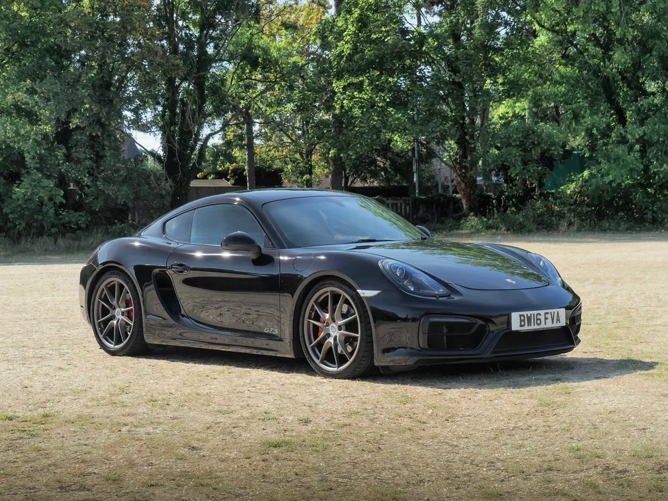 2016 Porsche 981 Cayman GTS - Image 4 of 31