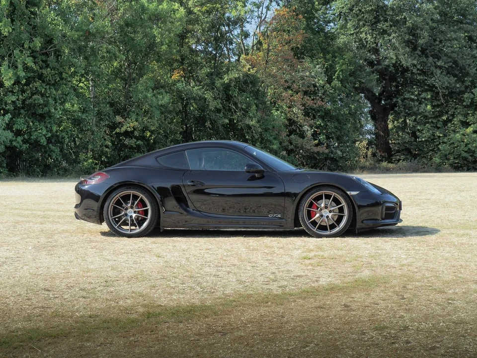 2016 Porsche 981 Cayman GTS - Image 27 of 31