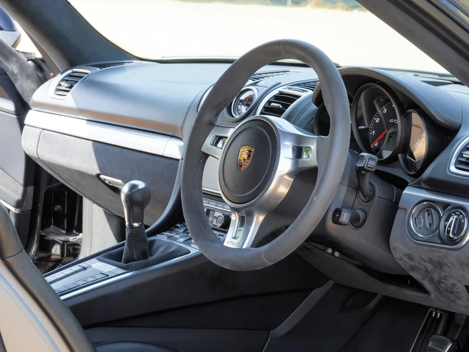 2016 Porsche 981 Cayman GTS - Image 6 of 31