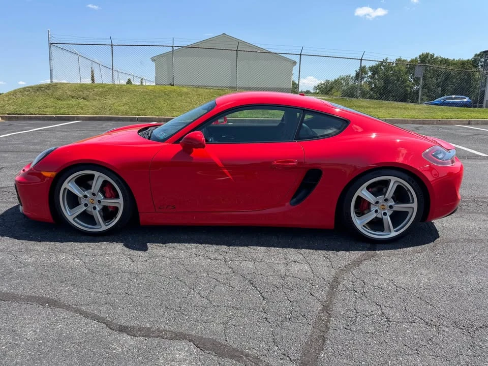 2016 Porsche 981 Cayman GTS - Image 11 of 17