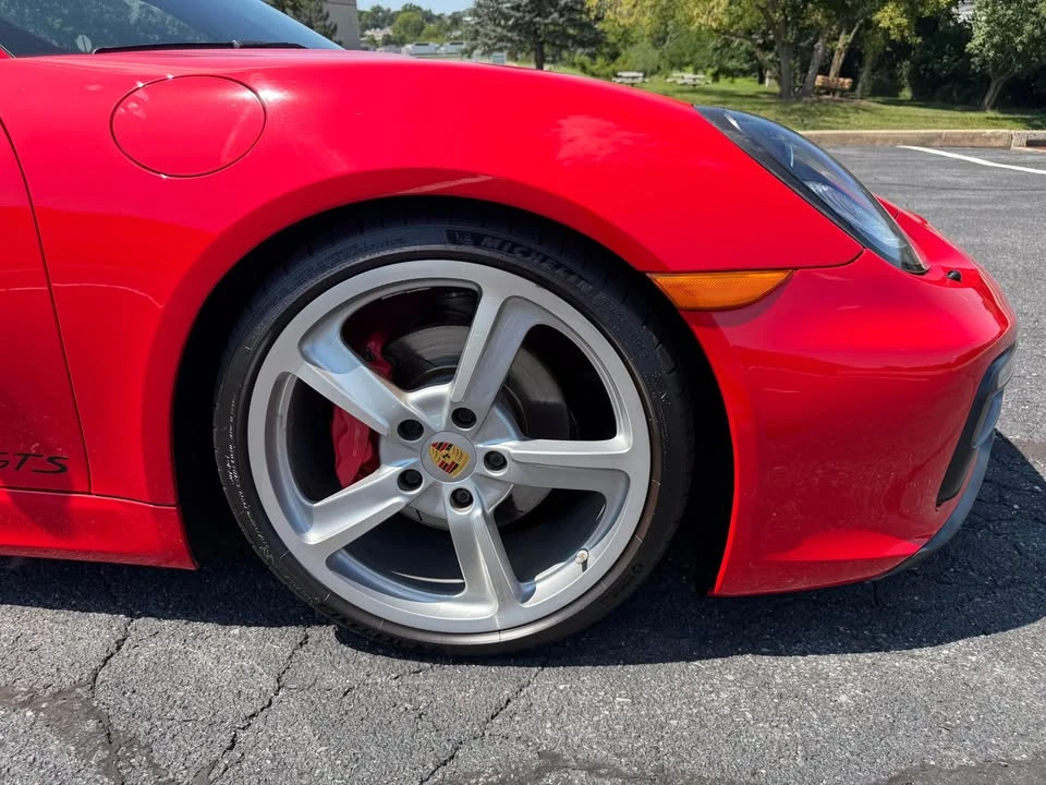 2016 Porsche 981 Cayman GTS - Image 6 of 17