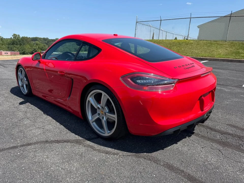 2016 Porsche 981 Cayman GTS - Image 10 of 17