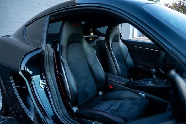 2016 Porsche 981 Cayman GTS - Image 14 of 17