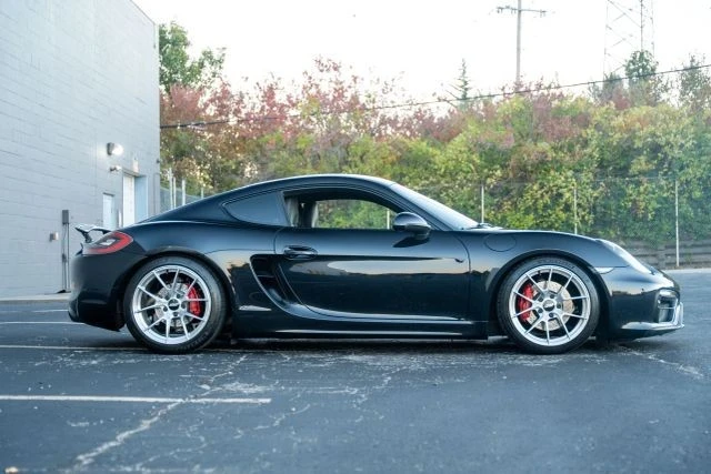 2016 Porsche 981 Cayman GTS - Image 9 of 17