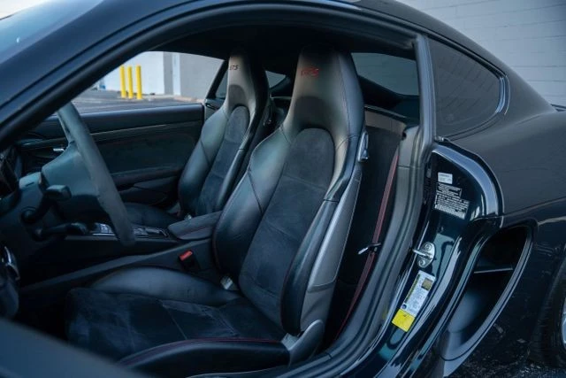 2016 Porsche 981 Cayman GTS - Image 3 of 17
