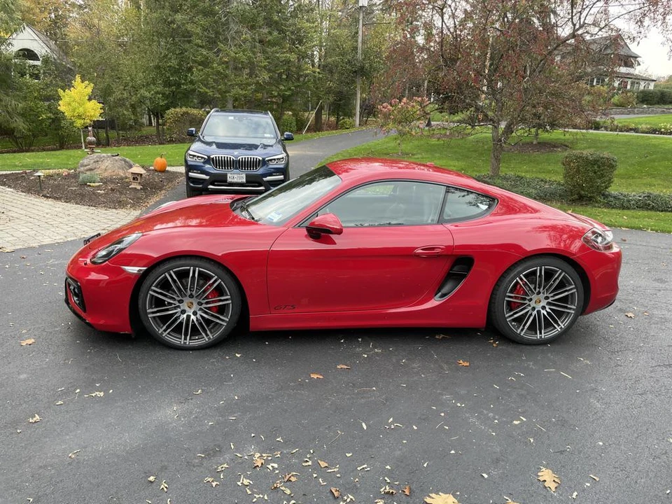 2016 Porsche 981 Cayman GTS - Image 9 of 31