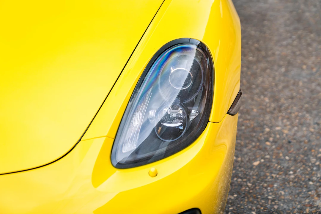 2016 Porsche 981 Cayman - Image 27 of 31