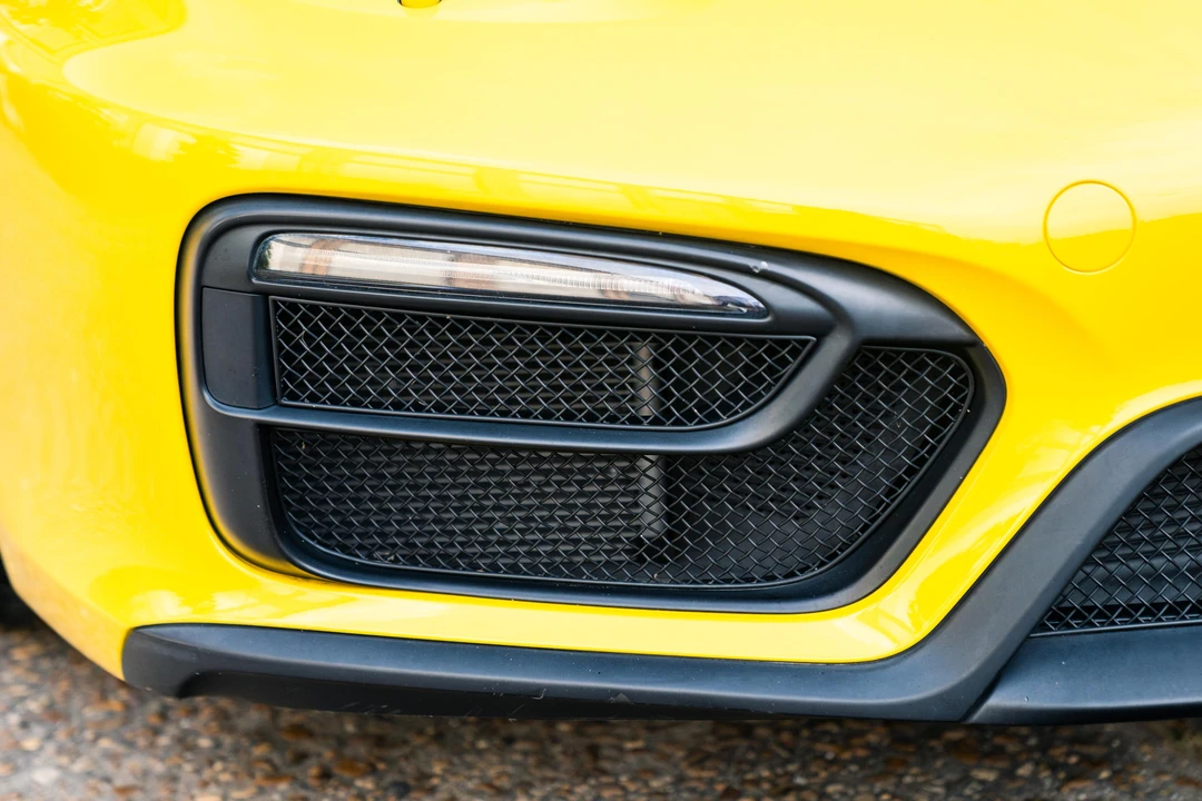 2016 Porsche 981 Cayman - Image 18 of 31
