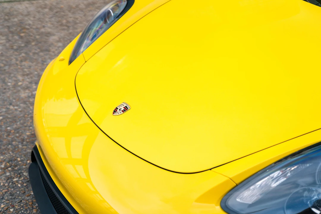 2016 Porsche 981 Cayman - Image 24 of 31