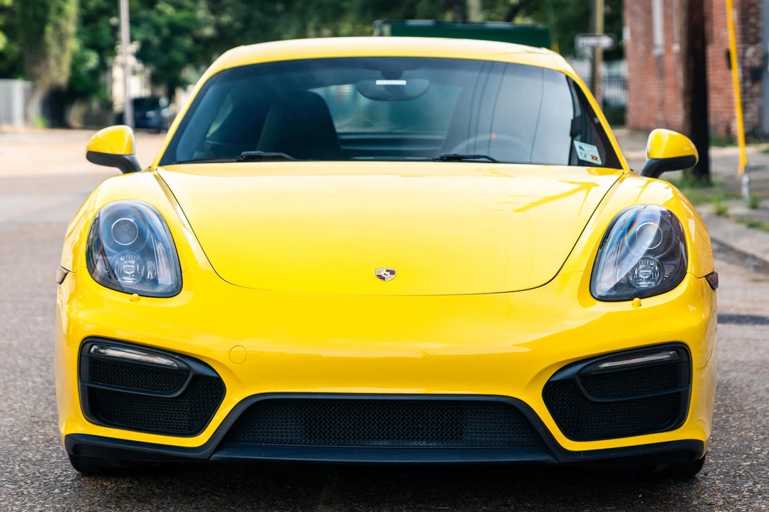 2016 Porsche 981 Cayman - Image 2 of 31