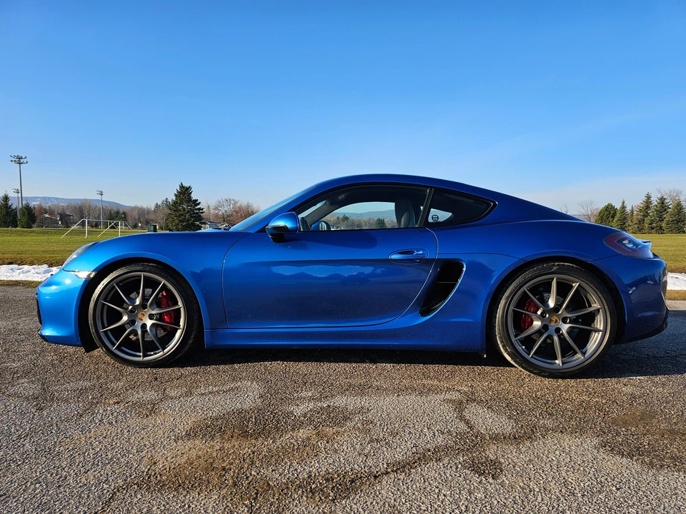 2016 Porsche 981 Cayman GTS - Image 12 of 31