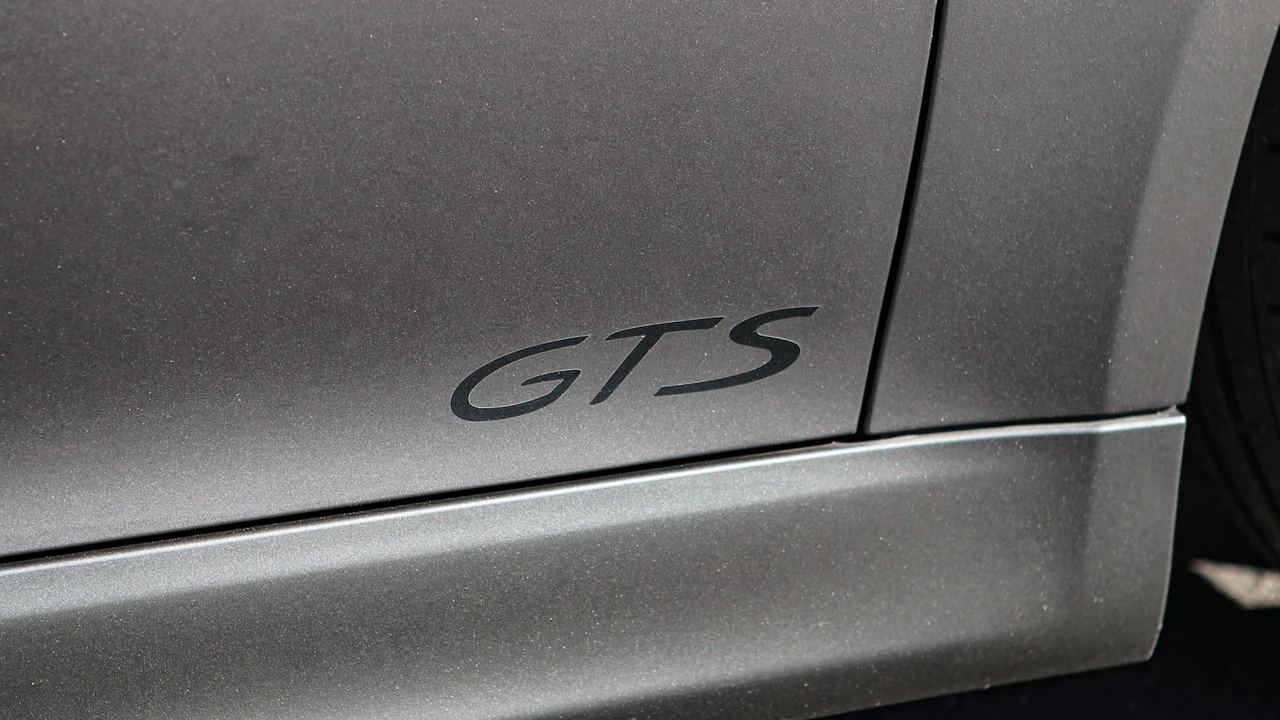 2016 Porsche 981 Cayman GTS - Image 20 of 31