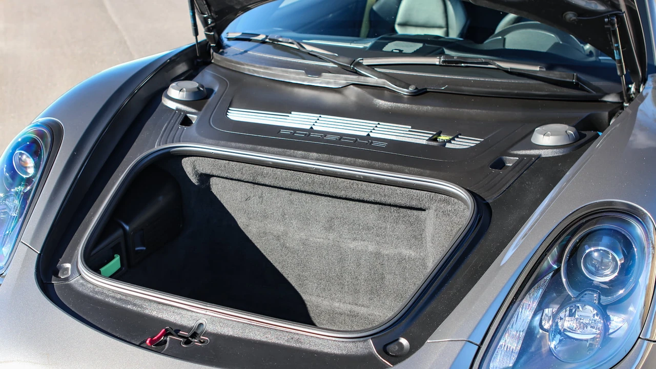 2016 Porsche 981 Cayman GTS - Image 29 of 31