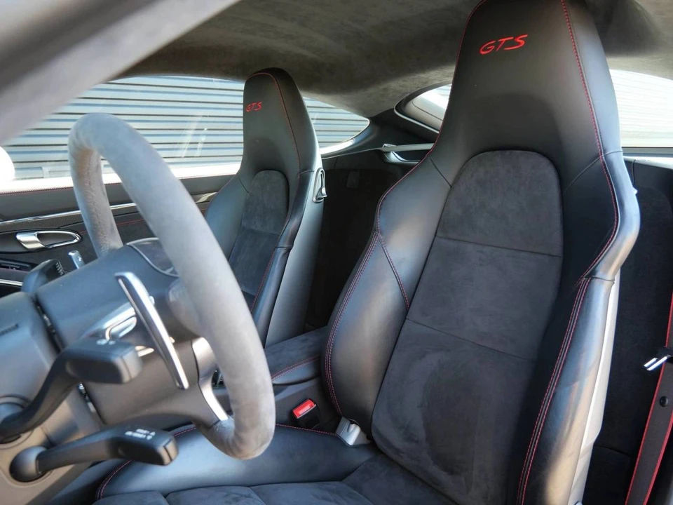2016 Porsche 981 Cayman GTS - Image 5 of 5