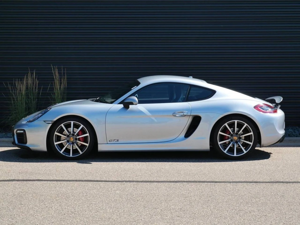 2016 Porsche 981 Cayman GTS - Image 2 of 5
