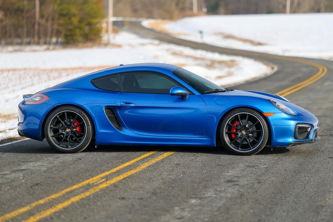 2016 Porsche 981 Cayman GTS - Image 17 of 31