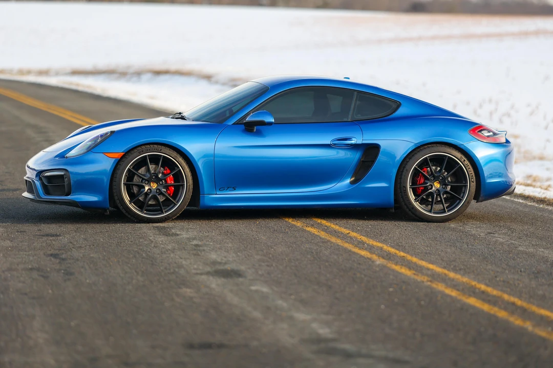 2016 Porsche 981 Cayman GTS - Image 10 of 31