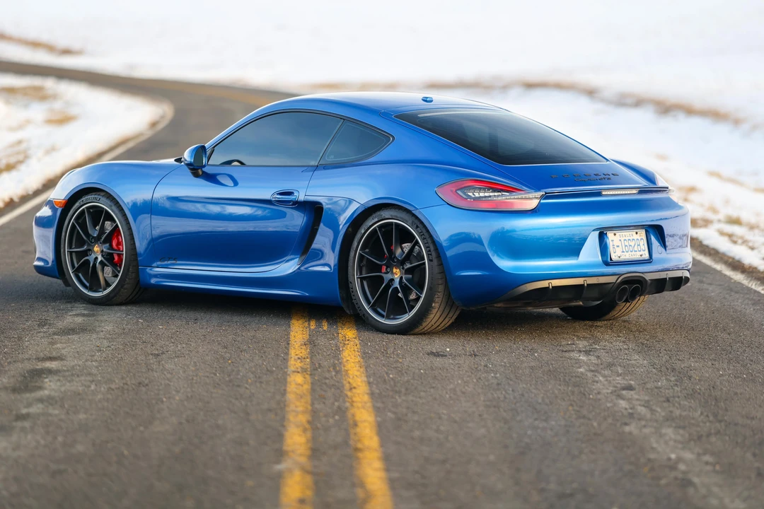 2016 Porsche 981 Cayman GTS - Image 13 of 31