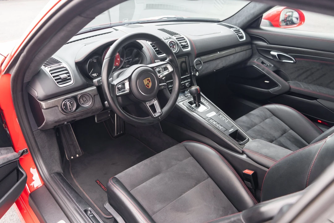 2016 Porsche 981 Cayman GTS - Image 7 of 31