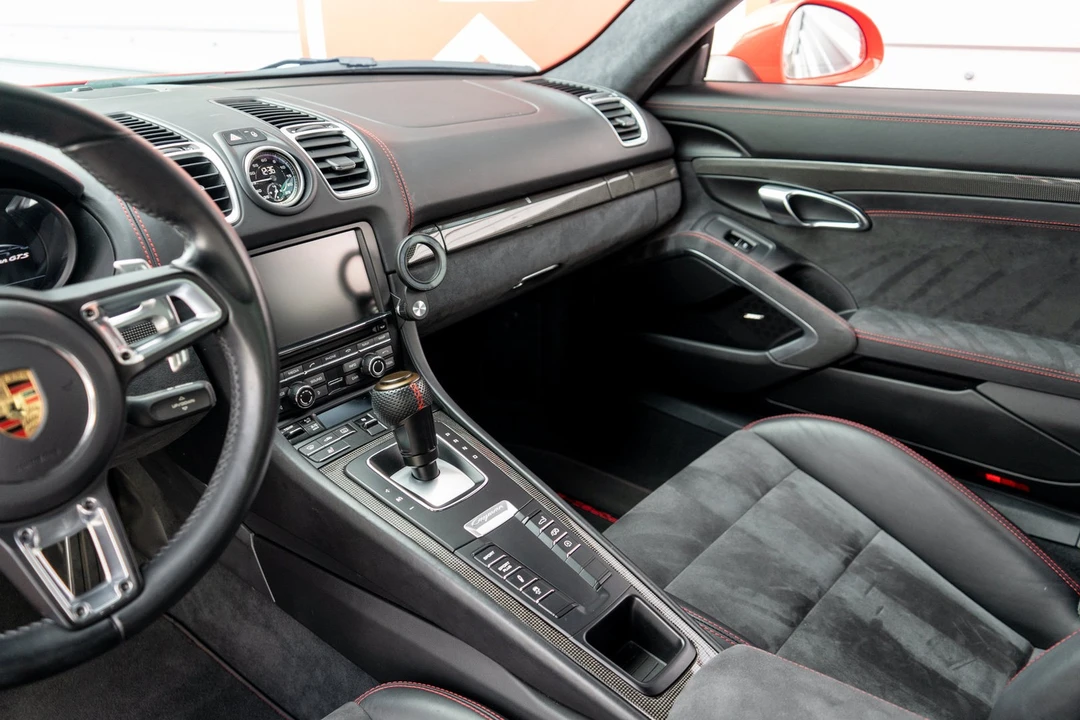 2016 Porsche 981 Cayman GTS - Image 13 of 31
