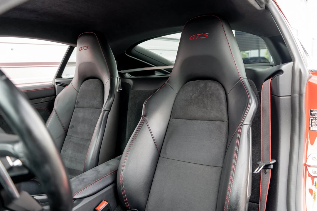 2016 Porsche 981 Cayman GTS - Image 8 of 31