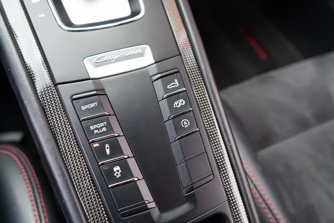 2016 Porsche 981 Cayman GTS - Image 20 of 31
