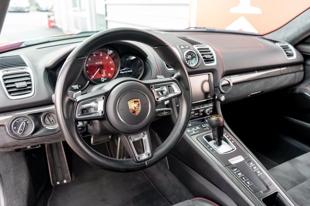 2016 Porsche 981 Cayman GTS - Image 11 of 31