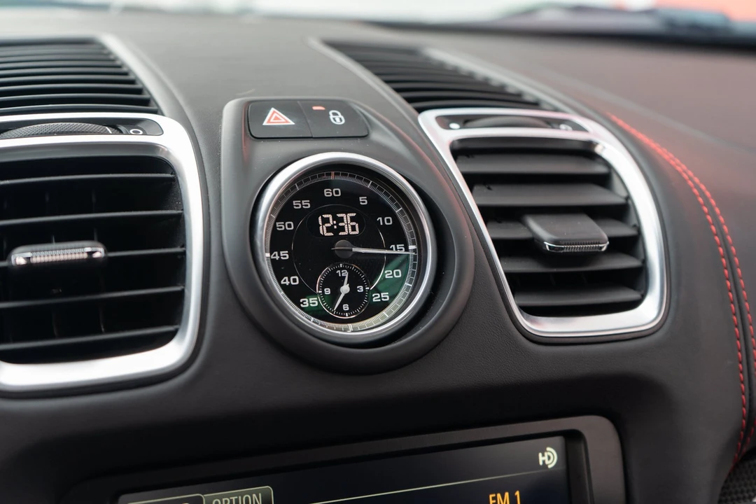 2016 Porsche 981 Cayman GTS - Image 21 of 31
