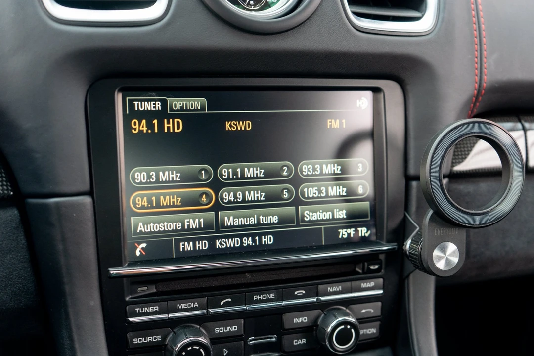 2016 Porsche 981 Cayman GTS - Image 15 of 31
