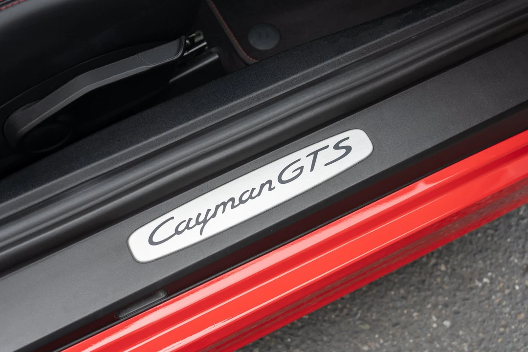2016 Porsche 981 Cayman GTS - Image 26 of 31