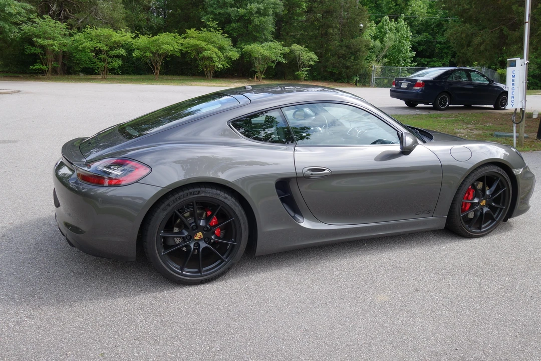 2016 Porsche 981 Cayman GTS - Image 19 of 31