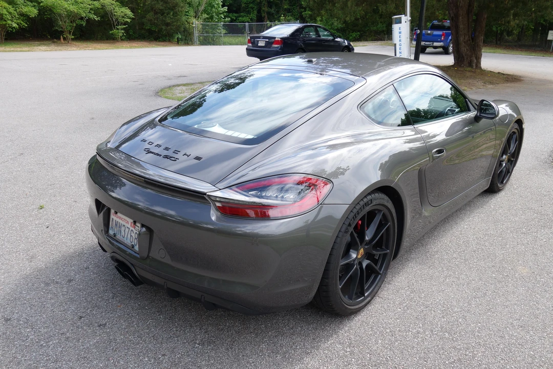 2016 Porsche 981 Cayman GTS - Image 18 of 31