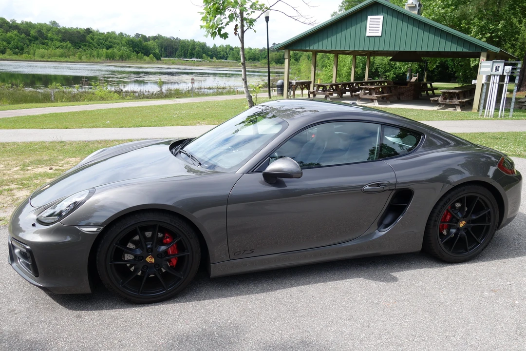 2016 Porsche 981 Cayman GTS - Image 11 of 31