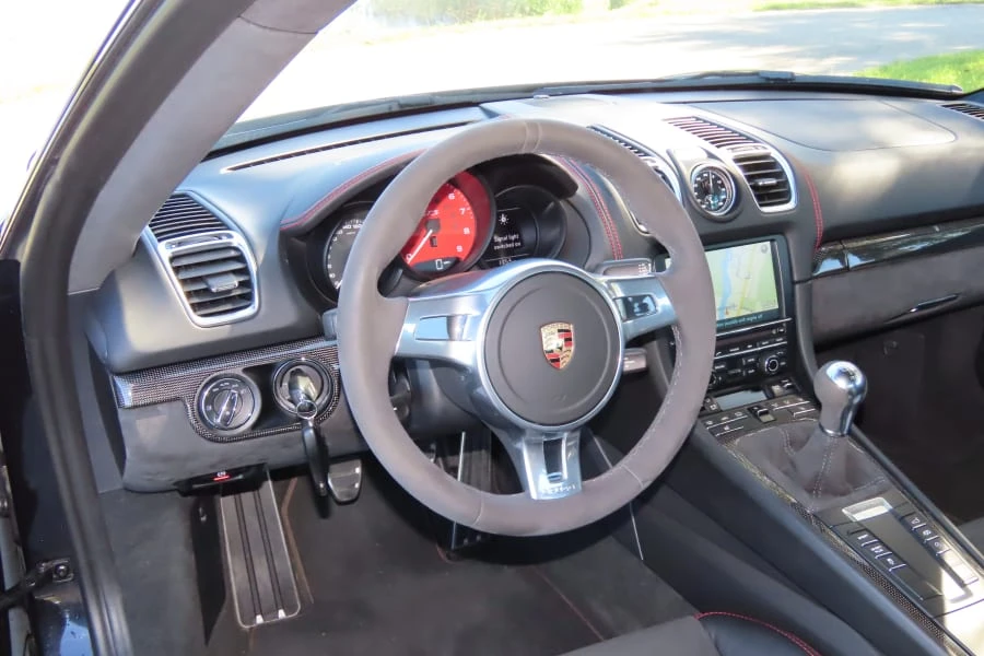 2016 Porsche 981 Cayman GTS - Image 7 of 16