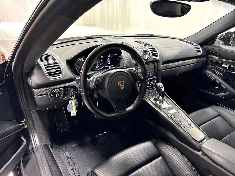 2016 Porsche 981 Cayman GTS - Image 4 of 5