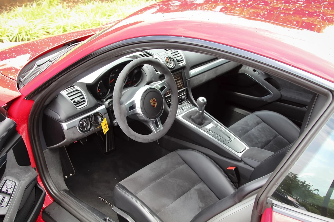 2016 Porsche 981 Cayman - Image 6 of 13