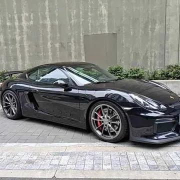 2016 Porsche Cayman GT4